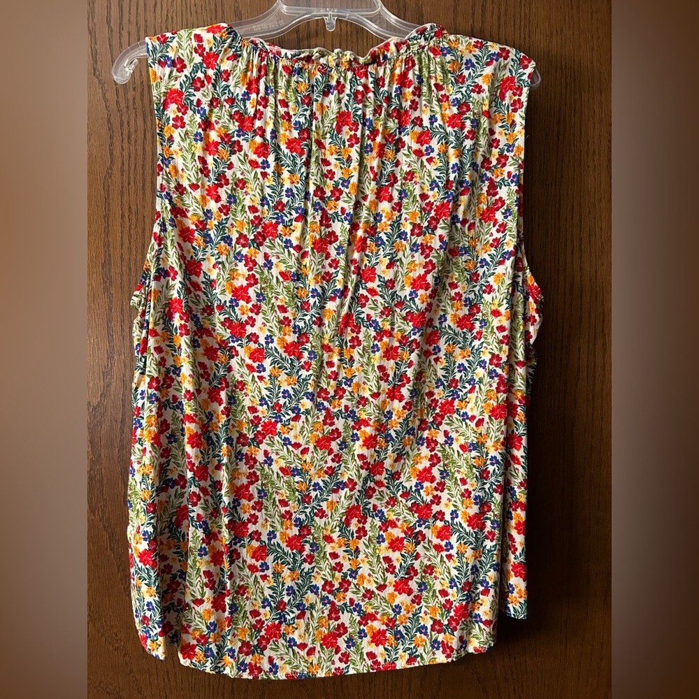 Cute Floral Tank Top 1X - Picture 5 of 7